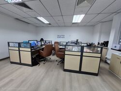 Bangkok Bank Building (D1), Office #625451591